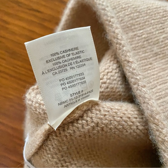 Aritzia Babaton Luxe Cashmere Kisho Beanie Heather Constant Camel - Picture 6 of 8